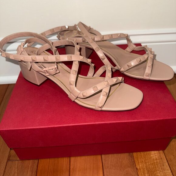Valentino Garavani Beige Leather Rockstud Strappy Gladiator Sandals - Picture 8 of 15
